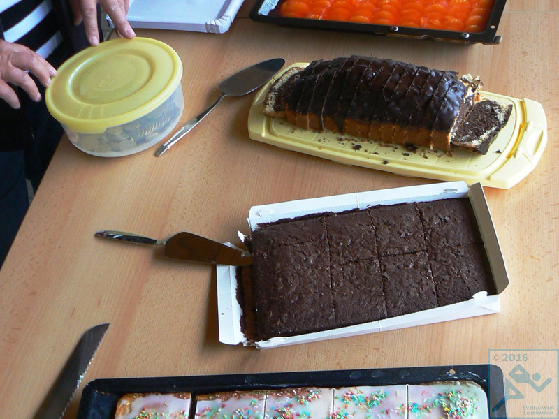 viel Kuchen